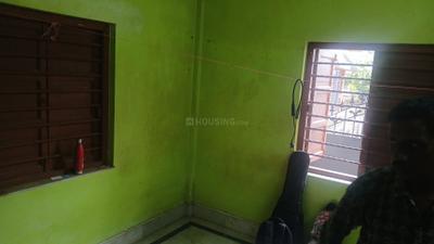 Bedroom Image of 400 Sq.ft 1 RK Apartment / Flat for rent in Keshtopur Kolkata for Rs. 6000