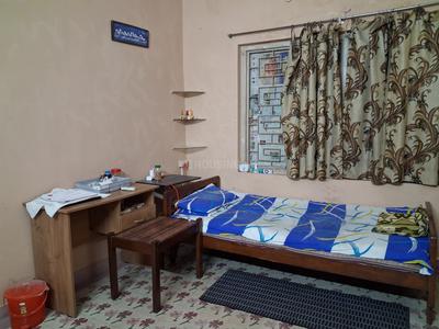 Bedroom Image of Gouri Dutta Gupta  in Dhakuria, Kolkata