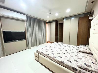 Bedroom Image of 3850 Sq.ft 5 BHK Penthouse for sale in Ambli Ahmedabad for Rs. 45000000