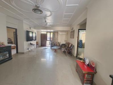 Hall Image of 1650 Sq.ft 3 BHK Apartment / Flat for sale in Saraswati Narmada Apartments, Vasant Kunj New Delhi for Rs. 41000000