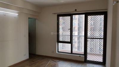 Bedroom Image of 1968 Sq.ft 4 BHK Apartment / Flat for rent in Logix Blossom County, Sector 137 Noida for Rs. 45000