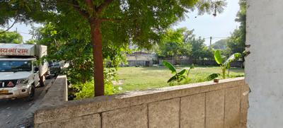 Image of 420 Sq.ft 2 BHK Apartment / Flat for sale in Siraspur, New Delhi for Rs. 2000000