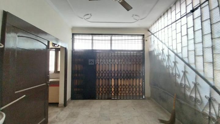 Image of 750 Sq.ft 1 BHK Builder Floor for rent in Virupakshapura, Bangalore for Rs. 12000