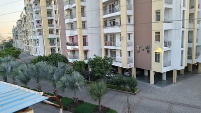 Image of 1205 Sq.ft 2 BHK Apartment / Flat for rent in Sagar Lakeview Homes, Ayodhya Bypass, Bhopal for Rs. 14500
