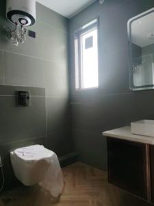 Bedroom One Image of 4518 Sq.ft 4 BHK Builder Floor for sale in Mayfield Garden Luxury Floors, Mayfield Garden Gurgaon for Rs. 58000000