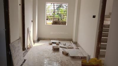 Living Room Image of 800 Sq.ft 2 BHK Apartment / Flat for sale in Airport Gate no. 1 Kolkata for Rs. 3200000
