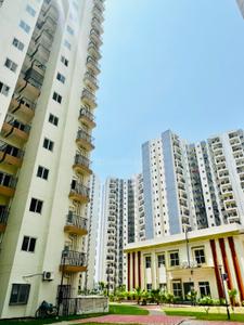 Image of 585 Sq.ft 1 BHK Apartment / Flat for sale in Amrapali Dream Valley 2, Noida Extension, Greater Noida for Rs. 4700000