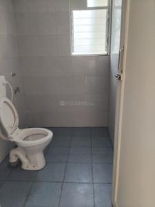 Bathroom Image of 827 Sq.ft 2 BHK Apartment / Flat for sale in Shriram Grand City Grand One by Shriram Properties, Konnagar Hooghly for Rs. 4100000