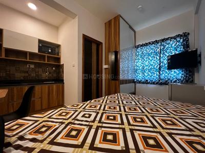 Bedroom Image of 400 Sq.ft 1 RK Apartment / Flat for rent in Domlur Layout Bengaluru for Rs. 30000