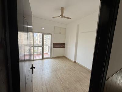 Bedroom Image of 1495 Sq.ft 3 BHK Apartment / Flat for sale in Panchsheel Pratishtha, Sector 75 Noida for Rs. 21000000