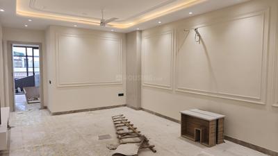 Hall Image of 1950 Sq.ft 3 BHK Builder Floor for sale in Model Town New Delhi for Rs. 40500000
