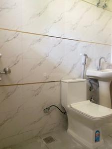 Bathroom Image of 979 Sq.ft 2 BHK Builder Floor for rent in Upper Nakronda Dehradun for Rs. 14500