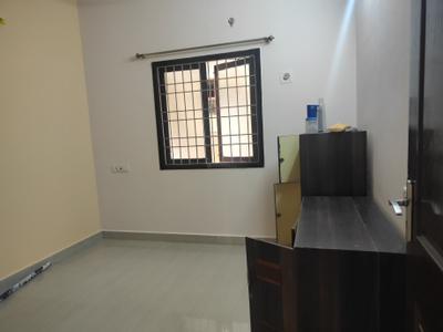 Bedroom Image of 1300 Sq.ft 3 BHK Builder Floor for rent in Thiruvanmiyur Chennai for Rs. 32000