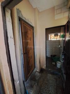 Bathroom Image of 720 Sq.ft 10 BHK Independent House for sale in Shahdara New Delhi for Rs. 20000000