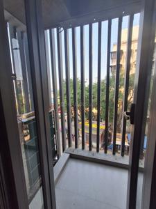 Balcony Image of 800 Sq.ft 2 BHK Apartment / Flat for rent in Rustomjee Paramount, Santacruz West Mumbai for Rs. 200000