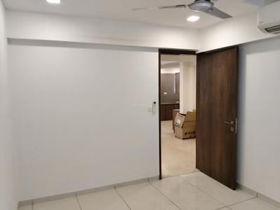 Visionnair Bedroom One 2