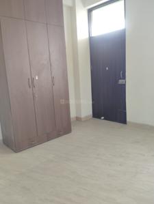 Bedroom Image of 1050 Sq.ft 2 BHK Builder Floor for rent in Sector 48 Noida for Rs. 30000