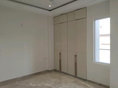 Bedroom Image of 1800 Sq.ft 3 BHK Builder Floor for rent in Pitampura New Delhi for Rs. 80000