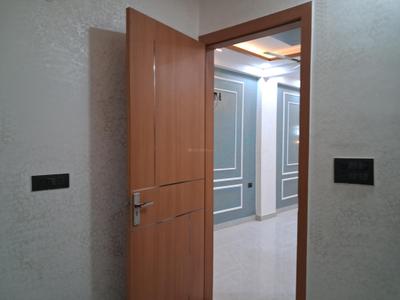 Bedroom Image of 1050 Sq.ft 2 BHK Apartment / Flat for sale in Sector 104 Noida for Rs. 4400000