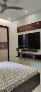 Bedroom Image of 1050 Sq.ft 2 BHK Apartment / Flat for sale in Lodha Sterling, Thane West Thane for Rs. 20000000