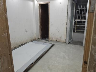 Bedroom Image of 550 Sq.ft 2 BHK Builder Floor for sale in Mayur Vihar Phase 1 New Delhi for Rs. 4500000