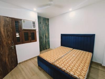 Bedroom Image of 1000 Sq.ft 2 BHK Builder Floor for sale in Saket New Delhi for Rs. 5200000