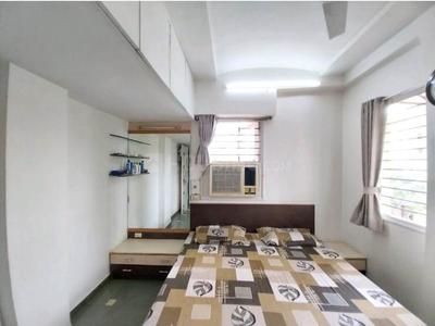 Bedroom Image of 1350 Sq.ft 3 BHK Apartment / Flat for sale in Ambawadi Ahmedabad for Rs. 6800000