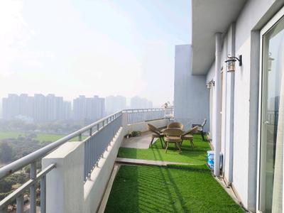Living Room Image of 4250 Sq.ft 4 BHK Penthouse for sale in Sector 91 Gurgaon for Rs. 59500000