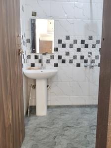 Bedroom One Image of 1000 Sq.ft 2 BHK Apartment / Flat for sale in Neb Sarai New Delhi for Rs. 4500000