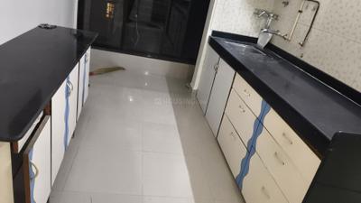 Kitchen Image of 790 Sq.ft 2 BHK Apartment / Flat for rent in Borivali West Mumbai for Rs. 48000