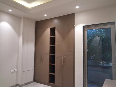 Bedroom Image of 1800 Sq.ft 3 BHK Builder Floor for sale in Paschim Vihar New Delhi for Rs. 35000000