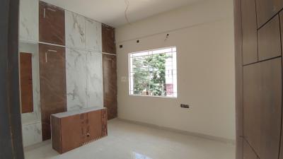 Bedroom Image of 650 Sq.ft 1 BHK Builder Floor for rent in Singasandra Bengaluru for Rs. 25000