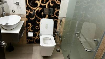 Bathroom Image of 1890 Sq.ft 3 BHK Builder Floor for rent in Sector 14 Rohini New Delhi for Rs. 60000