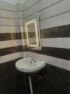 Bathroom Image of 1300 Sq.ft 2 BHK Independent House for sale in Bakshi Ka Talab Lucknow for Rs. 4600000
