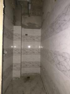 Common Bathroom Image of 900 Sq.ft 3 BHK Builder Floor for sale in DLF Ankur Vihar Ghaziabad for Rs. 3420444