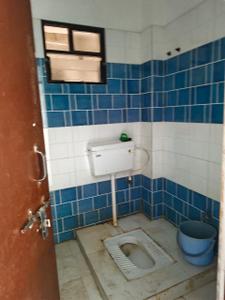 Bathroom Image of 1400 Sq.ft 3 BHK Apartment / Flat for rent in Tupudana Ranchi for Rs. 10000