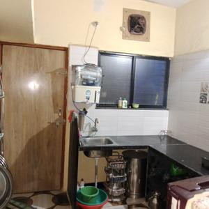 Kitchen Image of 800 Sq.ft 1 BHK Apartment / Flat for rent in Arvi Latur for Rs. 8500