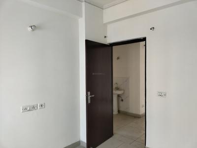Bedroom Image of 800 Sq.ft 2 BHK Apartment / Flat for sale in Panchsheel Greens, Noida Extension Greater Noida for Rs. 6650000