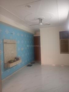 Living Room Image of 750 Sq.ft 2 BHK Apartment / Flat for sale in Sector 73 Noida for Rs. 3800000