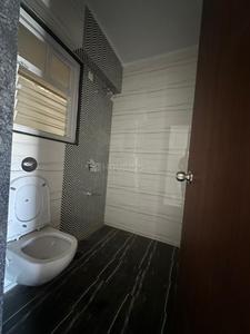 Bathroom Image of 933 Sq.ft 2 BHK Apartment / Flat for sale in Suhas Sudhanva, Kothrud Pune for Rs. 13500000