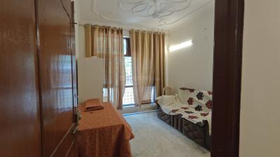Living Room Image of 600 Sq.ft 1 BHK Builder Floor for rent in Sector 55 Gurgaon for Rs. 27000