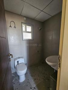 Bathroom Image of 666 Sq.ft 2 BHK Apartment / Flat for rent in Ashish Govardhan Heights, Jaisinghpura Jaipur for Rs. 13000