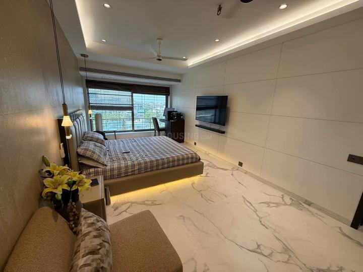 SUS APARTMENT 4 Main Image 1