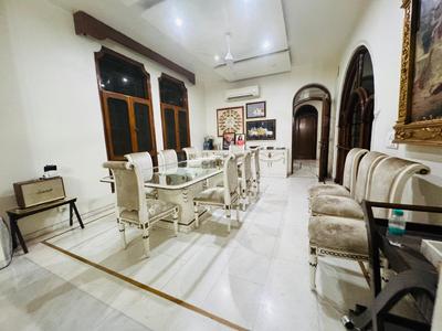 5 BHK Independent House