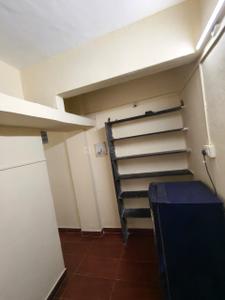 Kitchen Image of 500 Sq.ft 1 BHK Independent House for rent in Karve Nagar Pune for Rs. 24000