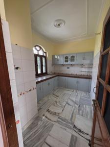 Bathroom Image of 2000 Sq.ft 2.5 BHK Builder Floor for rent in Kamal Nagar Muzaffarnagar for Rs. 18000