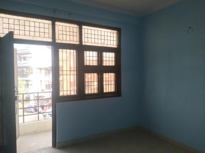 Bedroom Image of 1000 Sq.ft 2 BHK Builder Floor for sale in DLF Ankur Vihar Ghaziabad for Rs. 4000000