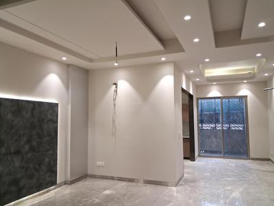 Living Room Image of 1800 Sq.ft 3 BHK Builder Floor for sale in Paschim Vihar New Delhi for Rs. 36000000