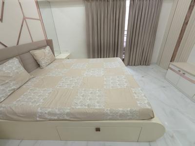 Bedroom Image of 2941 Sq.ft 4 BHK Apartment / Flat for sale in Addor Cloud 9, Ambawadi Ahmedabad for Rs. 32500000