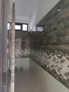 Common Bathroom Image of 900 Sq.ft 3 BHK Builder Floor for sale in DLF Ankur Vihar Ghaziabad for Rs. 3445222